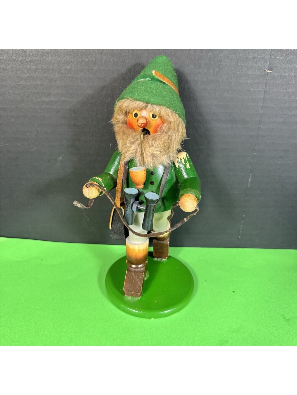 Vintage Steinbach Volkskunst Smoker Figurine Hunter West Germany 9.5” Wood